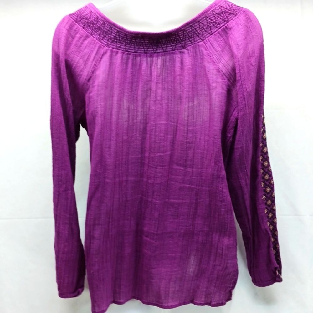 Nine West Embroidered Gauze Tunic/Blouse Smocked Scoop Collar Women's S Purple. - Picture 4 of 10